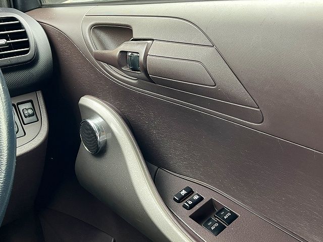 TOYOTA IQ 2009 Image 31