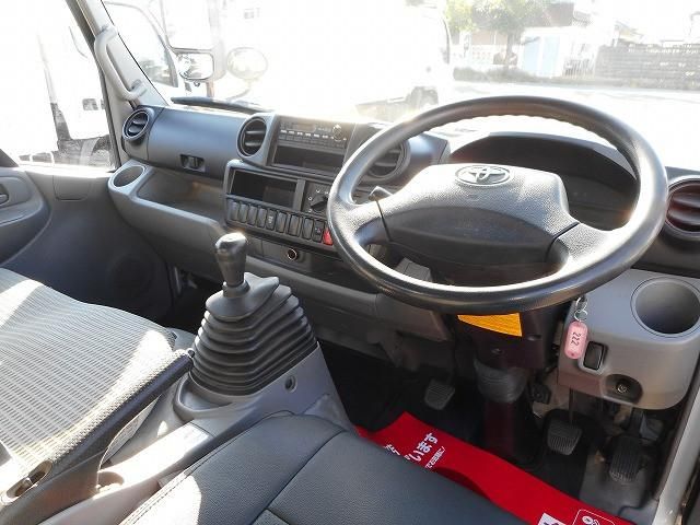 TOYOTA DYNA 2014 Image 31