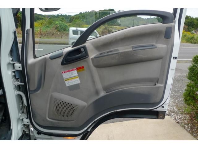 ISUZU FORWARD 2010 Image 31