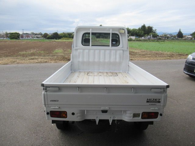 DAIHATSU HIJET TRUCK 4WD 2005 Image 31