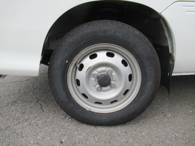 DAIHATSU HIJET TRUCK 4WD 2005 Image 31