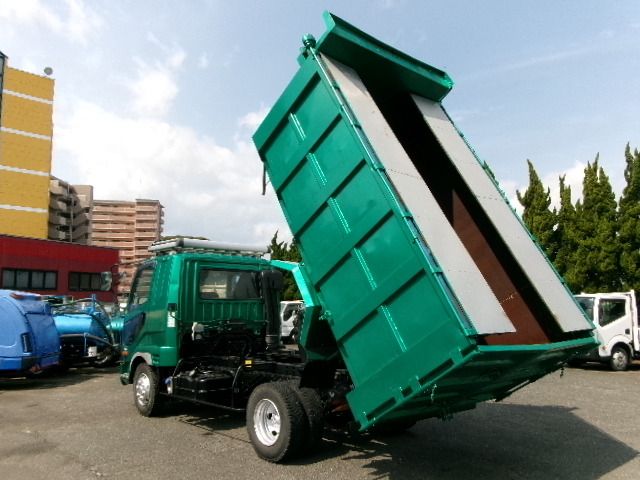 MITSUBISHI FUSOU FIGHTER 2011 Image 31