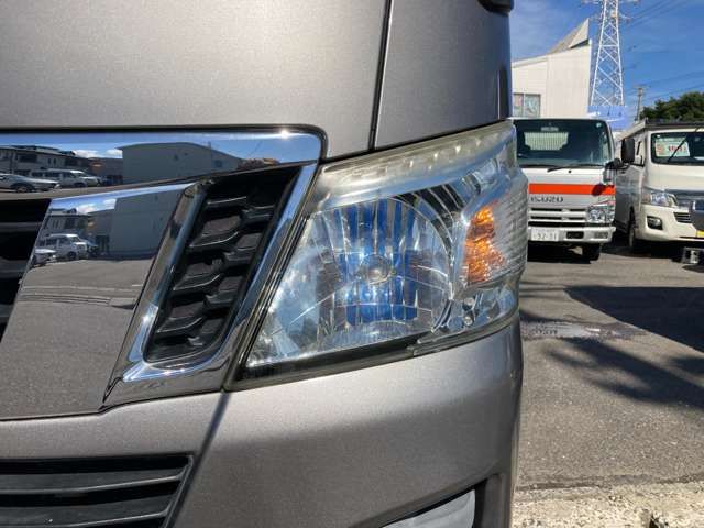 NISSAN NV350 CARAVAN 4WD 2015 Image 31