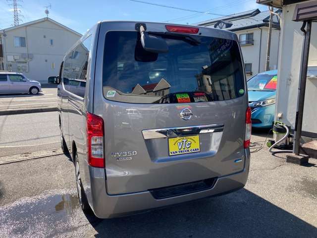 NISSAN NV350 CARAVAN 4WD 2015 Image 31