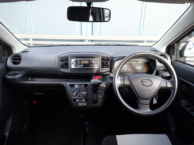 DAIHATSU MIRA E:S 2018 Image 31