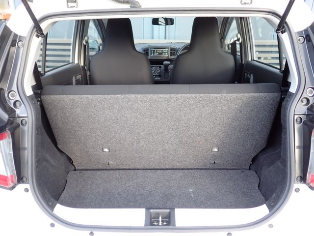 DAIHATSU MIRA E:S 2018 Image 31