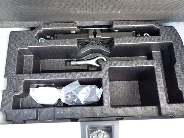 DAIHATSU MIRA E:S 2018 Image 31