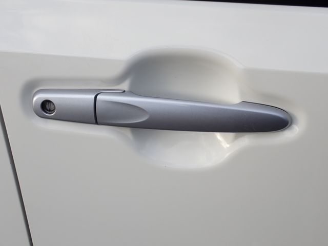 DAIHATSU MIRA E:S 2018 Image 31