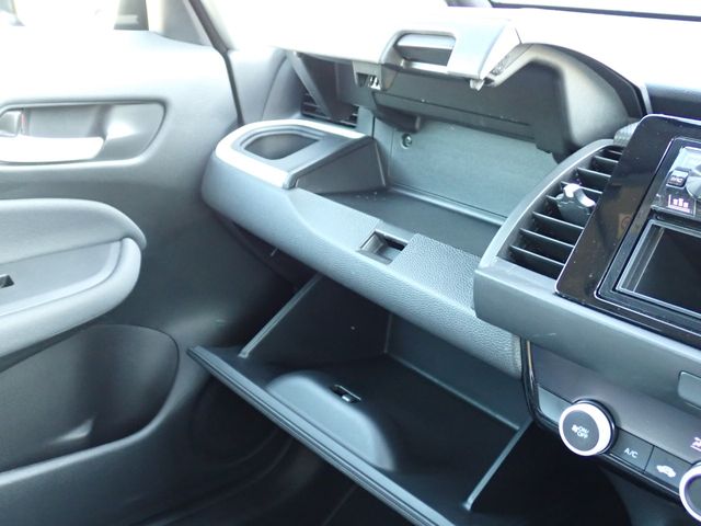 HONDA FIT E:HEV 2020 Image 31