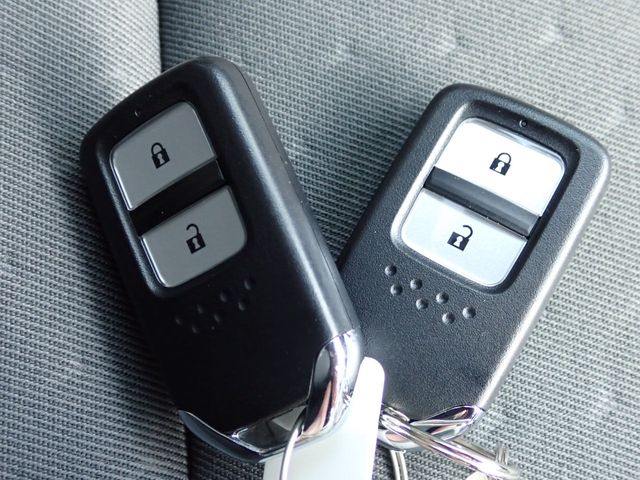 HONDA FIT E:HEV 2020 Image 31