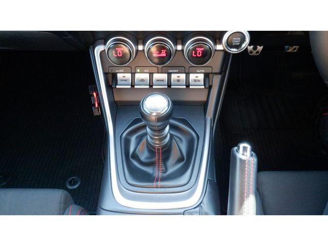 SUBARU BRZ 2022 Image 31