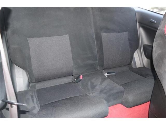 HONDA CIVIC HATCHBACK 2004 Image 31