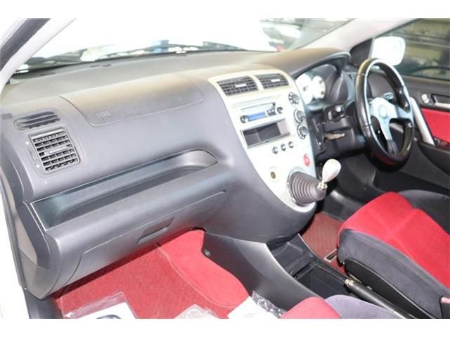 HONDA CIVIC HATCHBACK 2004 Image 31