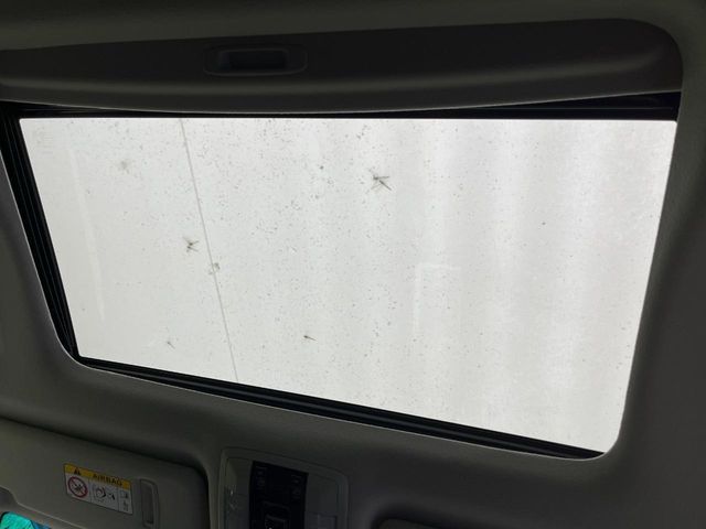 TOYOTA LANDCRUISER PRADO 2023 Image 31