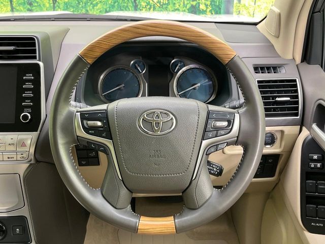 TOYOTA LANDCRUISER PRADO 2023 Image 31