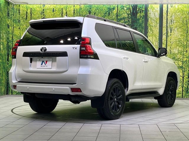 TOYOTA LANDCRUISER PRADO 2023 Image 31