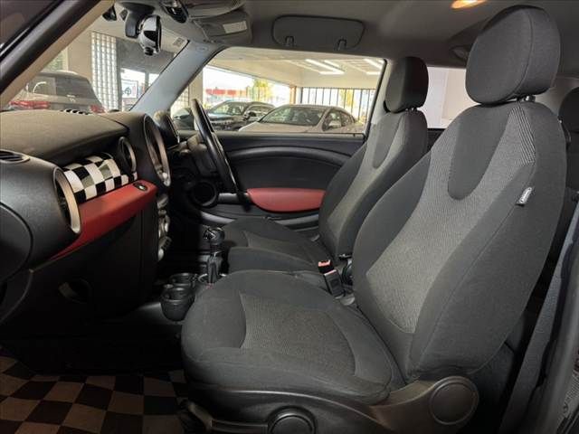 BMW MINI ONE 2010 Image 31