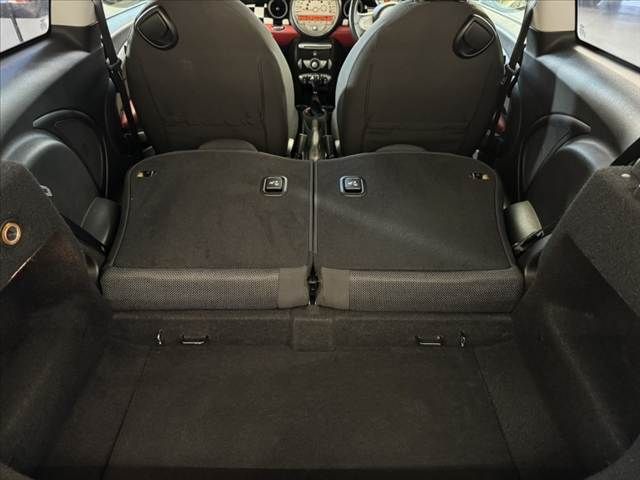 BMW MINI ONE 2010 Image 31