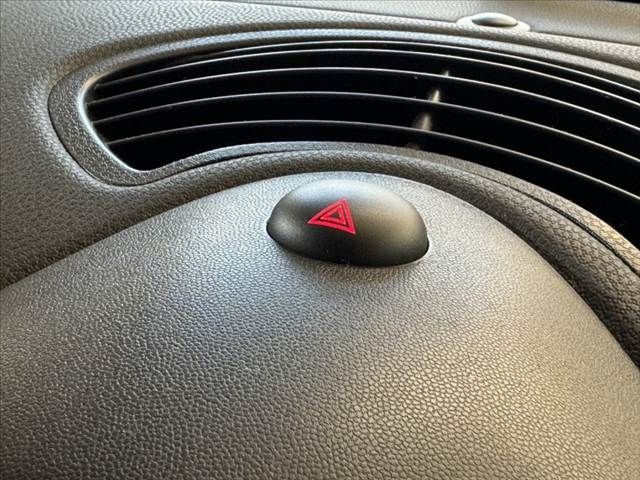 BMW MINI ONE 2010 Image 31