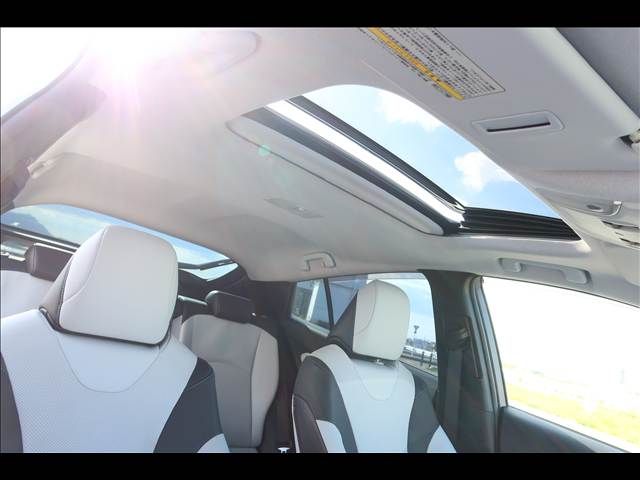 TOYOTA PRIUS 4WD 2016 Image 31