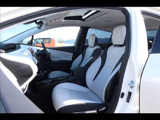 TOYOTA PRIUS 4WD 2016 Image 31