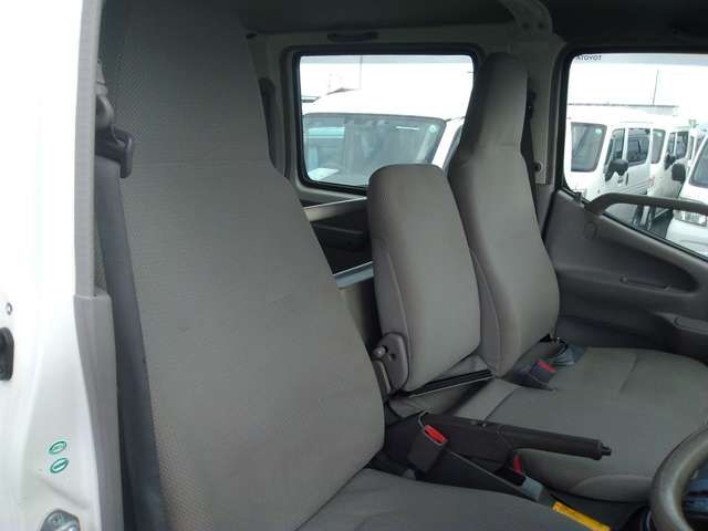 TOYOTA DYNA 2012 Image 31