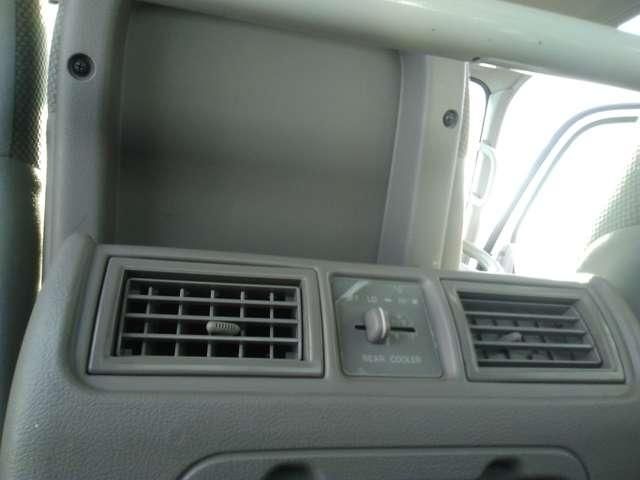 TOYOTA DYNA 2012 Image 31