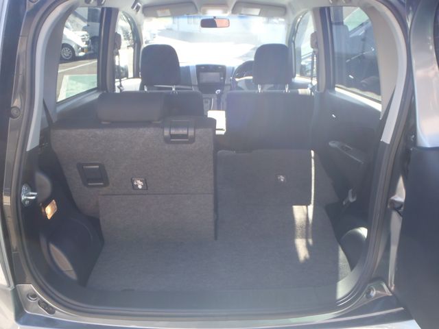 DAIHATSU MOVE CUSTOM 2014 Image 31