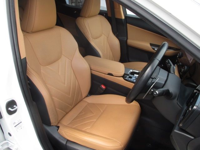 TOYOTA LEXUS NX450H+ AWD 2022 Image 31