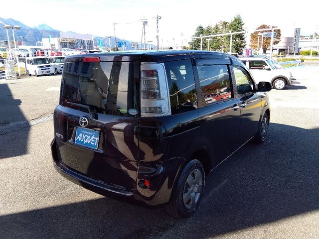 TOYOTA SIENTA 2013 Image 31
