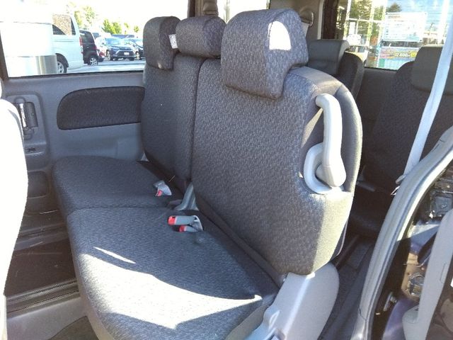 TOYOTA SIENTA 2013 Image 31