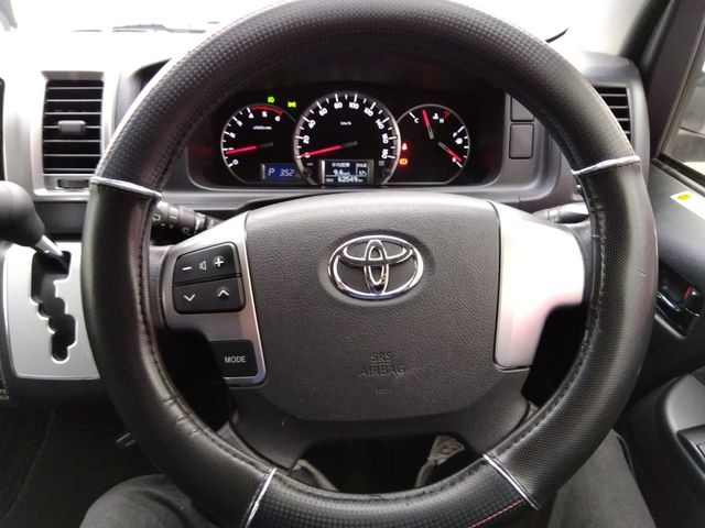 TOYOTA REGIUSACE VAN 2WD 2016 Image 31