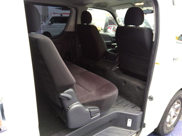 TOYOTA REGIUSACE VAN 2WD 2016 Image 31