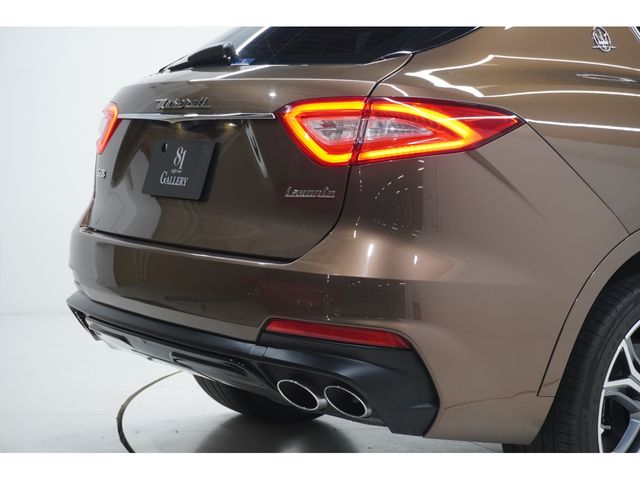 MASERATI LEVANTE 2020 Image 31