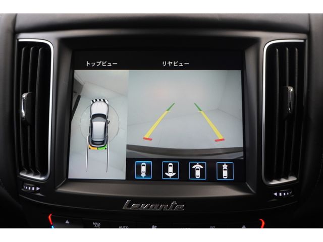 MASERATI LEVANTE 2020 Image 31