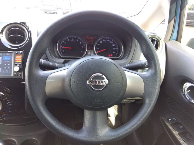 NISSAN NOTE 4WD 2013 Image 31