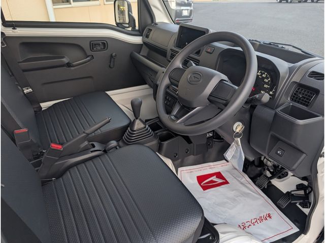 DAIHATSU HIJET TRUCK 4WD 2025 Image 31