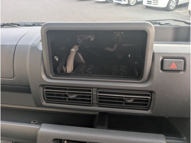 DAIHATSU HIJET TRUCK 4WD 2025 Image 31