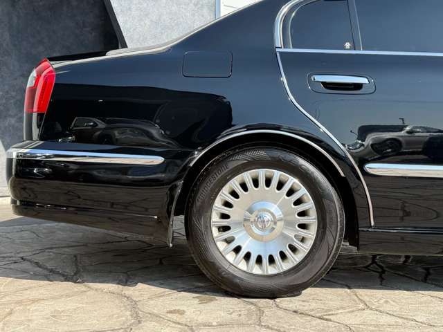 NISSAN PRESIDENT 2007 Image 31