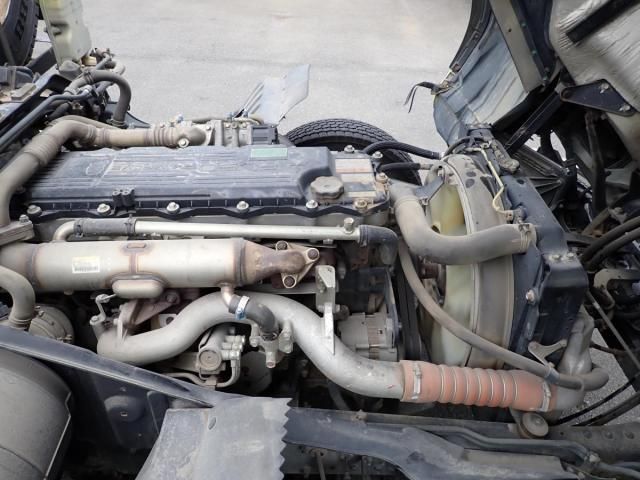 MITSUBISHI FUSOU FIGHTER 2012 Image 31