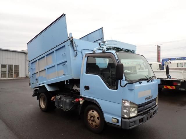 ISUZU ELF 2011 Image 31