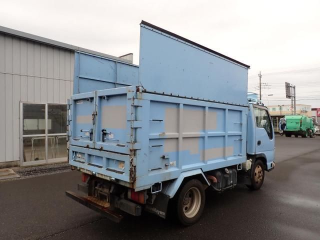 ISUZU ELF 2011 Image 31