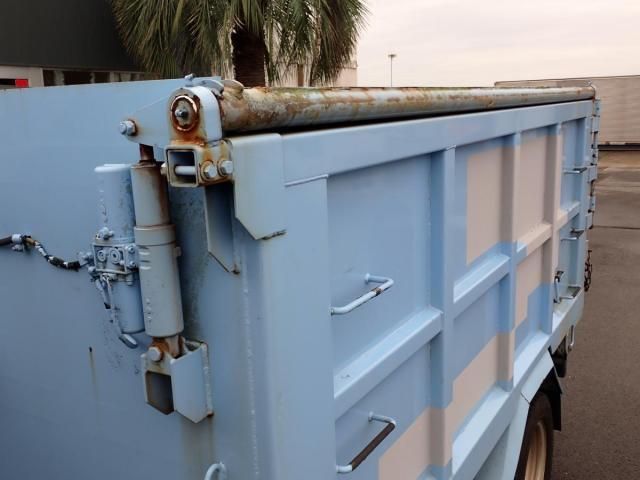 ISUZU ELF 2011 Image 31