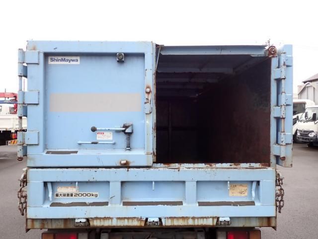 ISUZU ELF 2011 Image 31