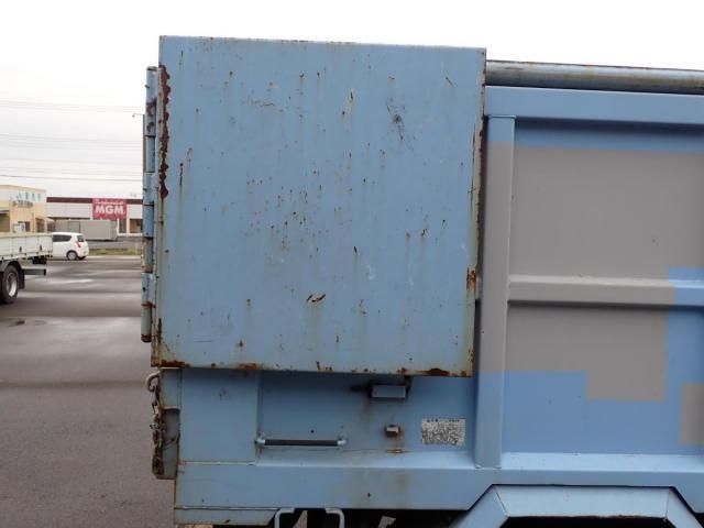 ISUZU ELF 2011 Image 31