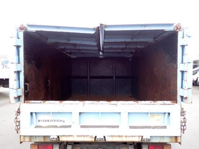 ISUZU ELF 2011 Image 31