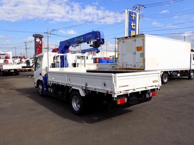 HINO DUTRO 2015 Image 31