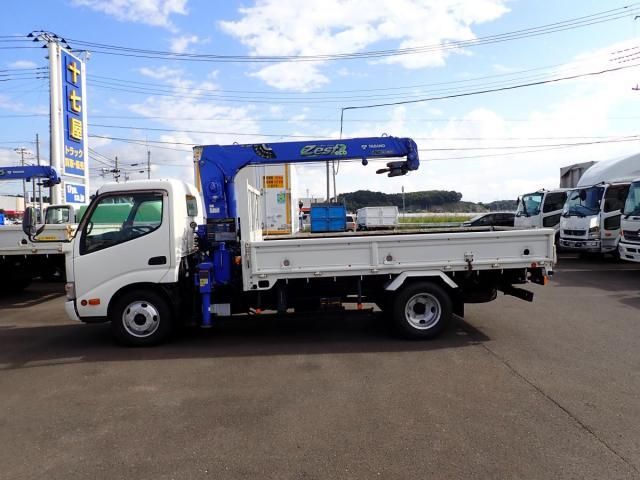 HINO DUTRO 2015 Image 31