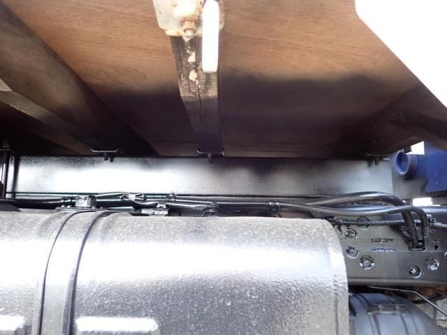 HINO DUTRO 2015 Image 31