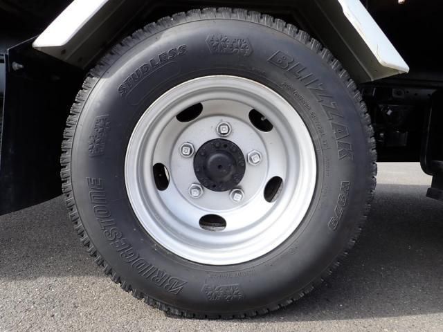 HINO DUTRO 2015 Image 31